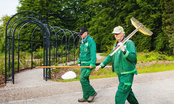 Gartenbau breuer Leistungen: Pflege und Service